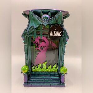 NEW Bath & Body Works Light Up MALEFICENT Pedestal 3-Wick Candle Holder